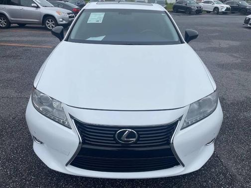 2015 Lexus ES 350 Crafted Line
