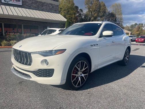 2017 Maserati Levante S