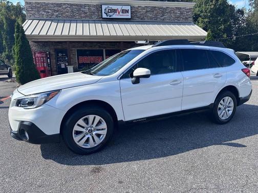 2018 Subaru Outback 2.5i Premium