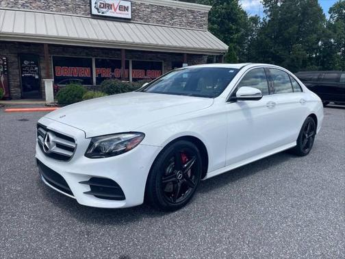 2017 Mercedes-Benz E-Class E 300 4dr Sedan