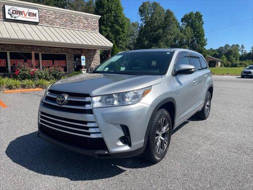 2018 Toyota Highlander LE