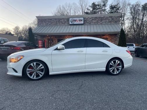 2018 Mercedes-Benz CLA 250 Base