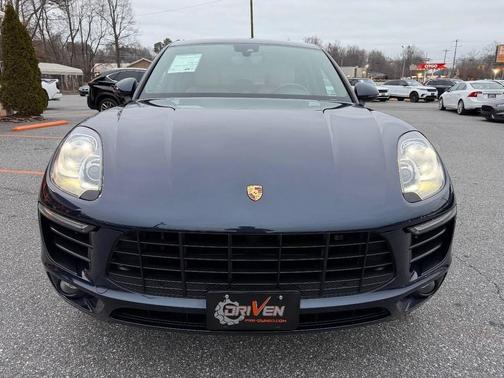 2017 Porsche Macan Base AWD 4dr SUV