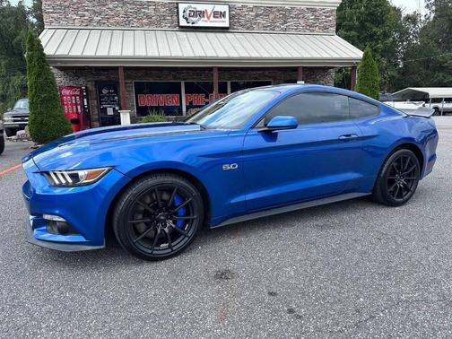 2017 Ford Mustang GT