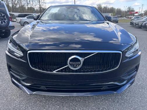 2019 Volvo S90 T5 Momentum