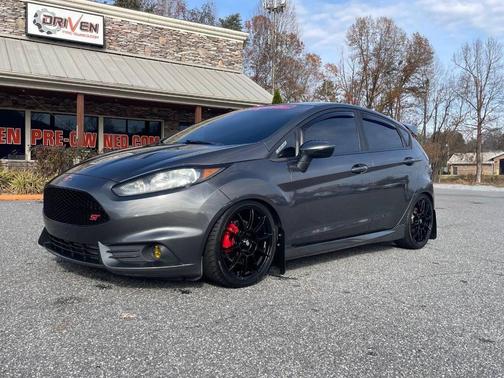 2018 Ford Fiesta ST 4dr Hatchback