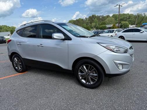 2015 Hyundai TUCSON SE