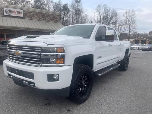 2017 Chevrolet Silverado 2500 High Country