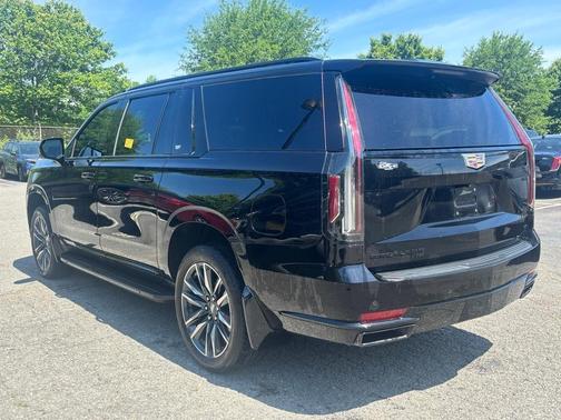 2021 Cadillac Escalade ESV Sport Platinum