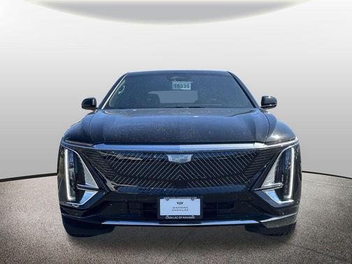 Stellar Black Metallic 2025 Cadillac LYRIQ Luxury