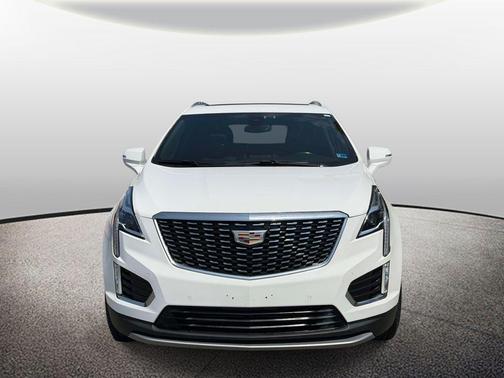 Crystal White Tri-Coat 2021 Cadillac XT5 Premium Luxury