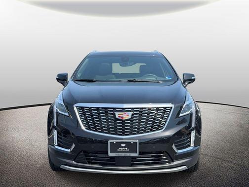 Stellar Black Metallic 2026 Cadillac XT5 Premium Luxury
