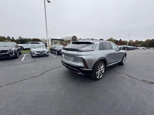 2024 Cadillac LYRIQ Luxury