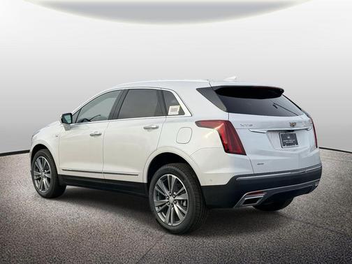 Crystal White Tri-Coat 2026 Cadillac XT5 Premium Luxury