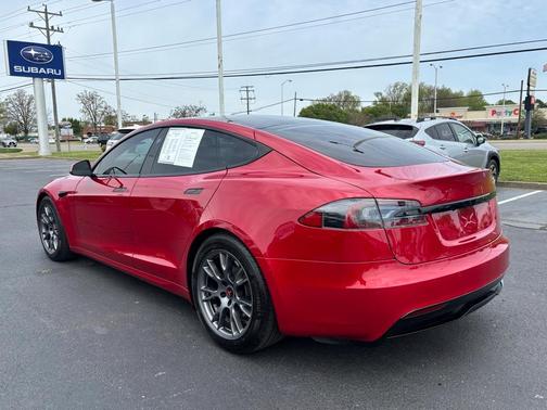 2022 Tesla Model S Base