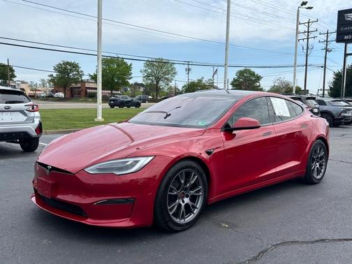 2022 Tesla Model S Base