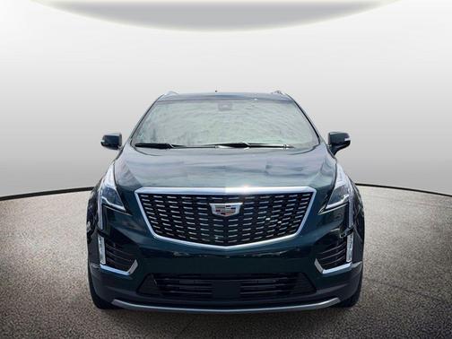 Emerald 2026 Cadillac XT5 Premium Luxury