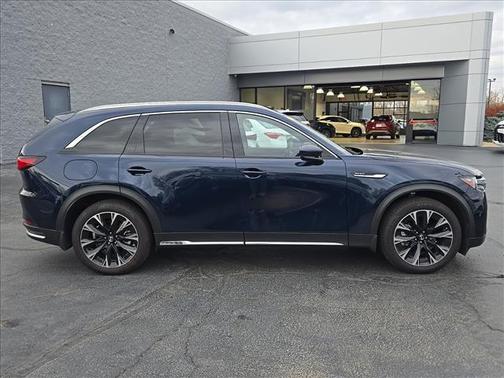 2025 Mazda CX-90 PHEV Premium Plus