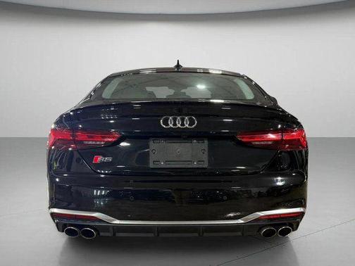 2022 Audi S5 3.0T Prestige