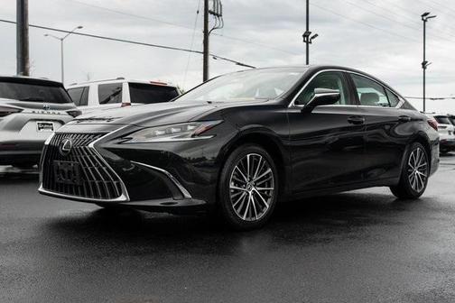 2024 Lexus ES 300h Base