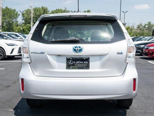 2013 Toyota Prius v Three