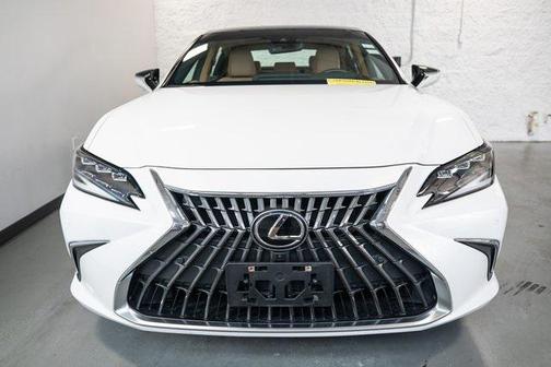 2024 Lexus ES 350 Ultra Luxury