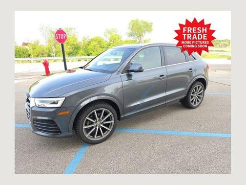 Daytona Gray Pearl Effect 2018 Audi Q3 2.0T Premium