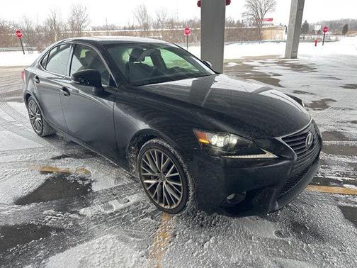 2016 Lexus IS 300 Base