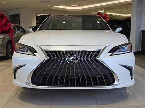 2025 Lexus ES 350 Luxury