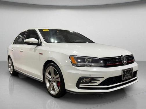 2016 Volkswagen Jetta 2.0T GLI SE