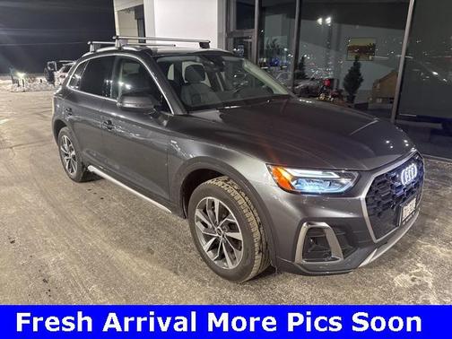 2023 Audi Q5 45 S line Premium Plus