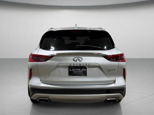 2021 INFINITI QX50 LUXE AWD