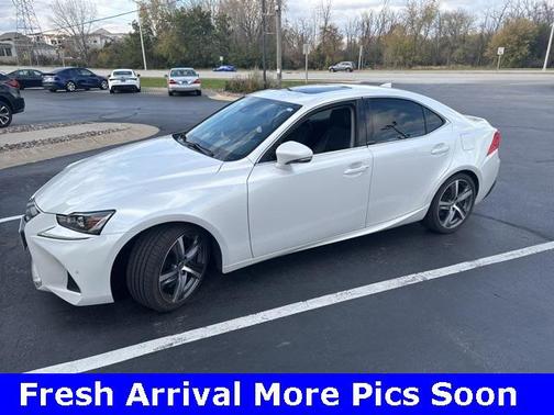 2017 Lexus IS 300 Base