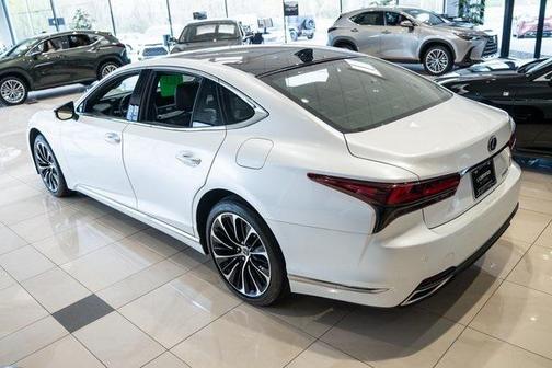 2023 Lexus LS 500 Base