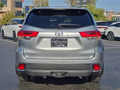 2018 Toyota Highlander Limited Platinum