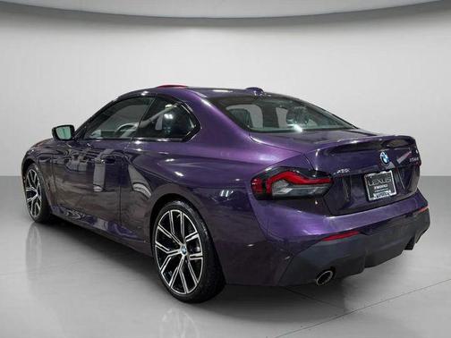 2023 BMW 230 i xDrive