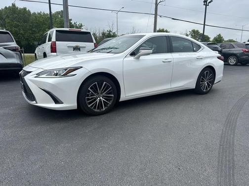 2024 Lexus ES 350 Base