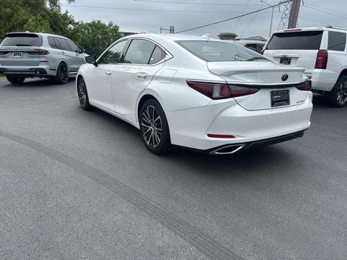 2024 Lexus ES 350 Base