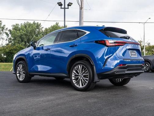 2025 Lexus NX 350h Premium