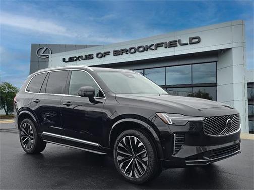 2025 Volvo XC90 B6 Plus 7-Seater