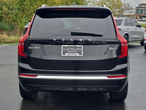 2025 Volvo XC90 B6 Plus 7-Seater