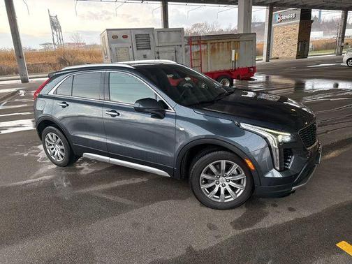 Shadow Metallic 2019 Cadillac XT4 Premium Luxury