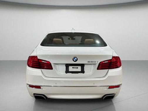 Mineral White Metallic 2015 BMW 550 550i