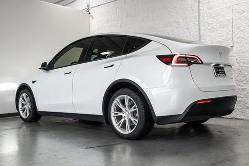 2020 Tesla Model Y Long Range Dual Motor All-Wheel Drive