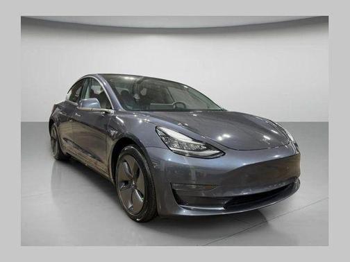 2019 Tesla Model 3 Performance