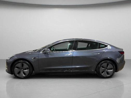 2019 Tesla Model 3 Performance