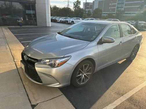 2016 Toyota Camry XSE