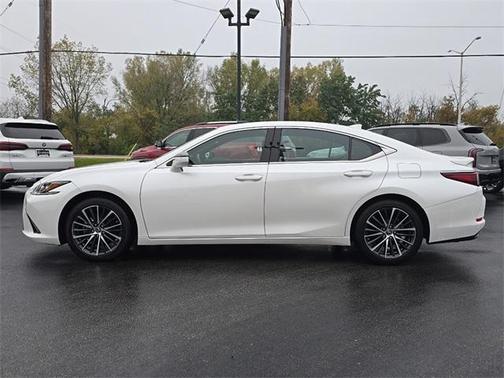 2024 Lexus ES 350 Base