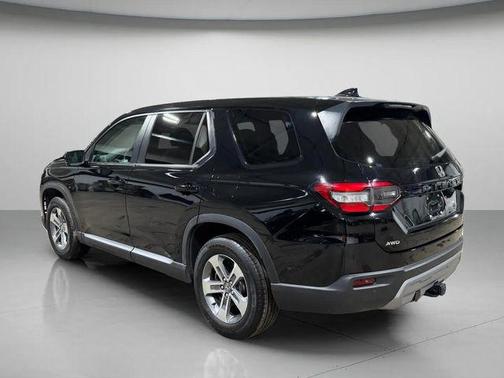 2023 Honda Pilot AWD EX-L 7 Passenger