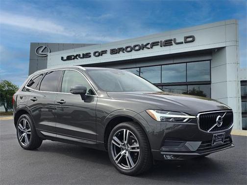 2021 Volvo XC60 T5 Momentum
